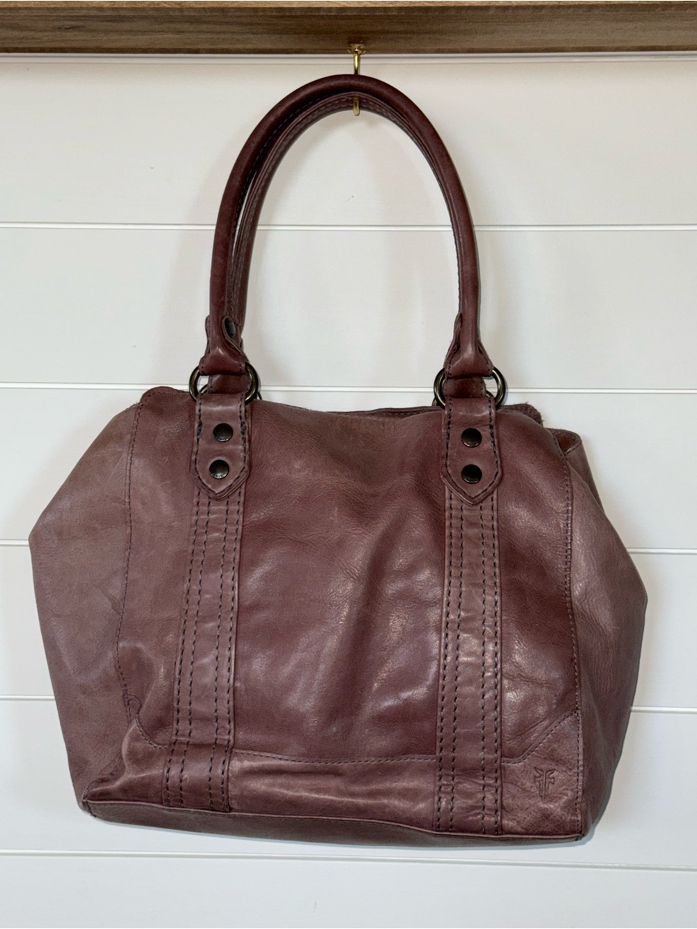 FRYE Mellissa Tote in soft lilac color